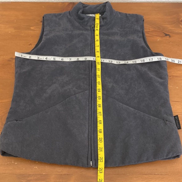 Columbia Women's Gray Vest Size Small - Picture 8 of 8